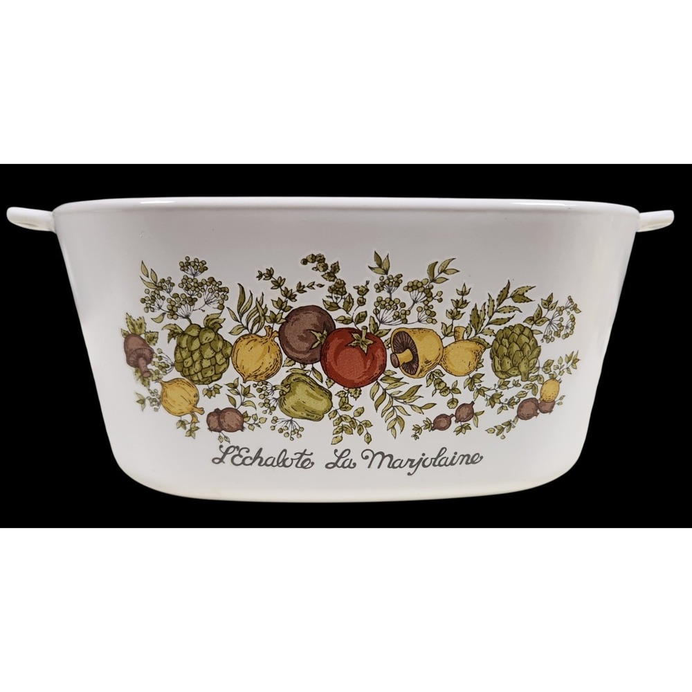 Pyrex L'Echalote La Marjolaine Casserole Dish Lid Vintage